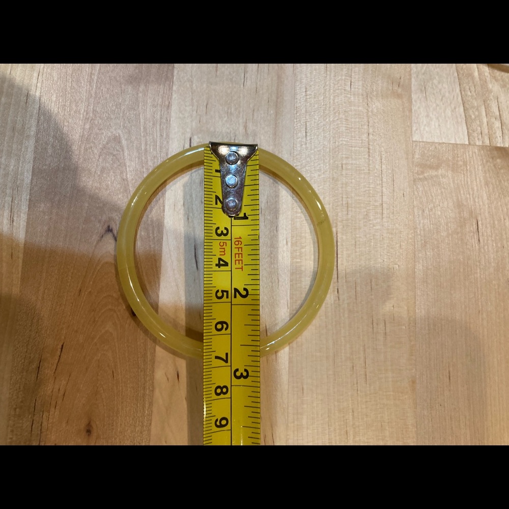 Gifted!!CLOSET CLOSING SALE 3 Glass Bangle bracelets - Picture 8 of 9